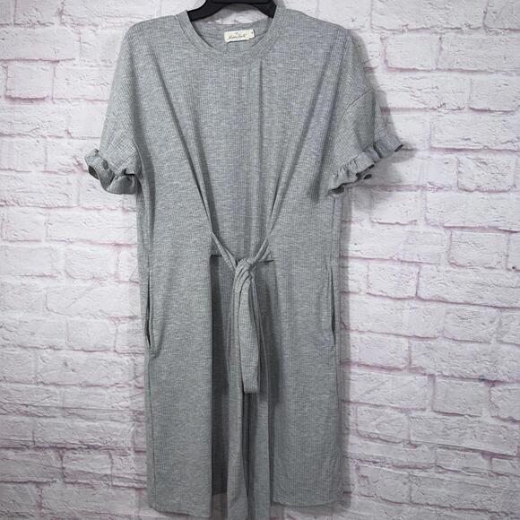 Dresses & Skirts - Marie Nicole Medium Gray Ruffle Sleeve Tie-Front Dress